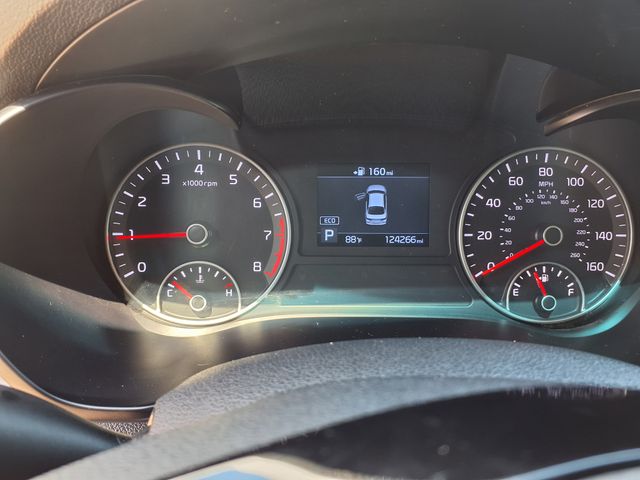 2020 Kia Optima S photo 18