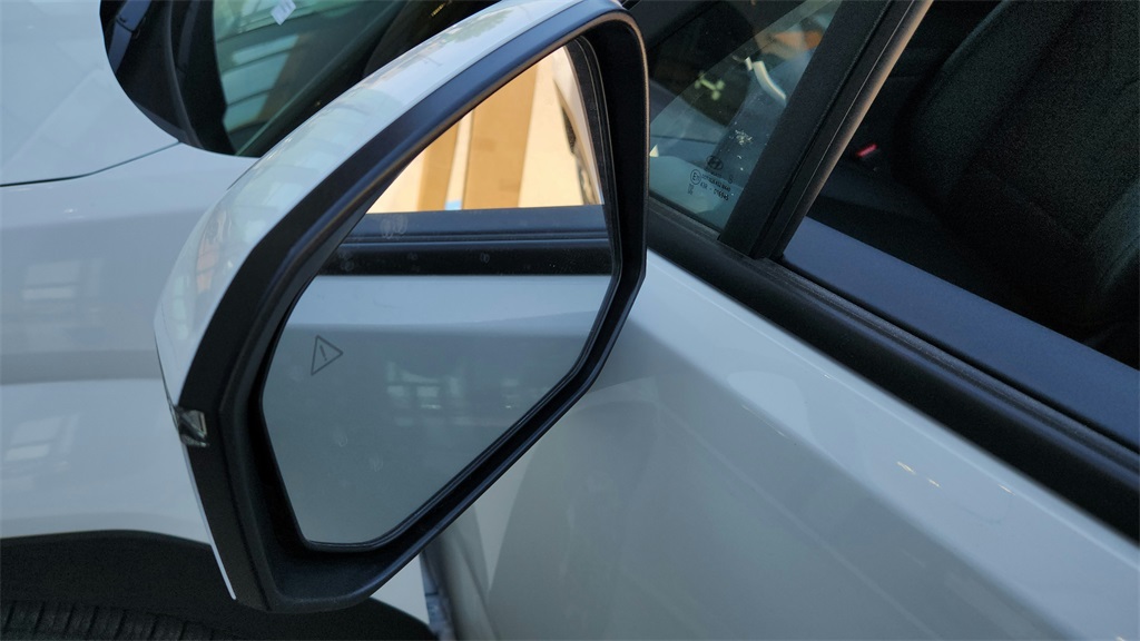 2026 Hyundai Santa Fe SEL photo 15