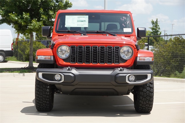 2025 Jeep Gladiator Sport photo 2