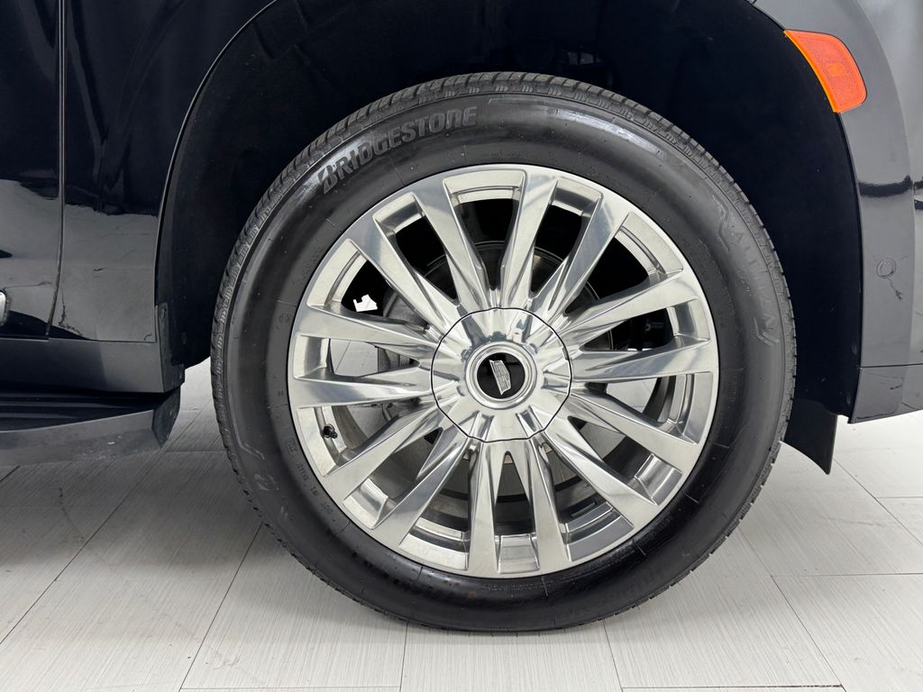 2024 Cadillac Escalade Premium Luxury photo 35