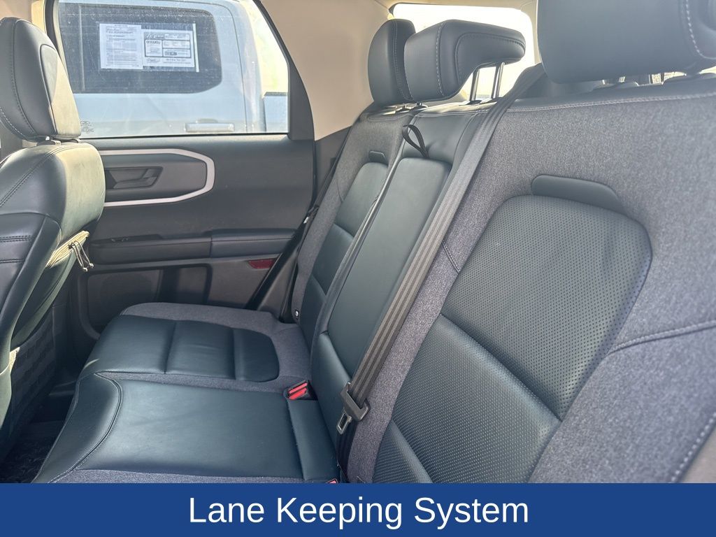 2021 Ford Bronco Sport Outer Banks photo 5