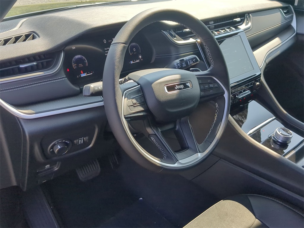 2025 Jeep Grand Cherokee Altitude X photo 8