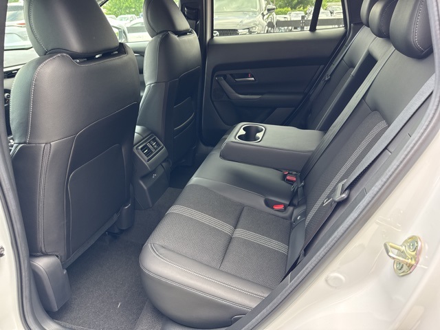 2025 Mazda CX-50 2.5 S Preferred photo 18