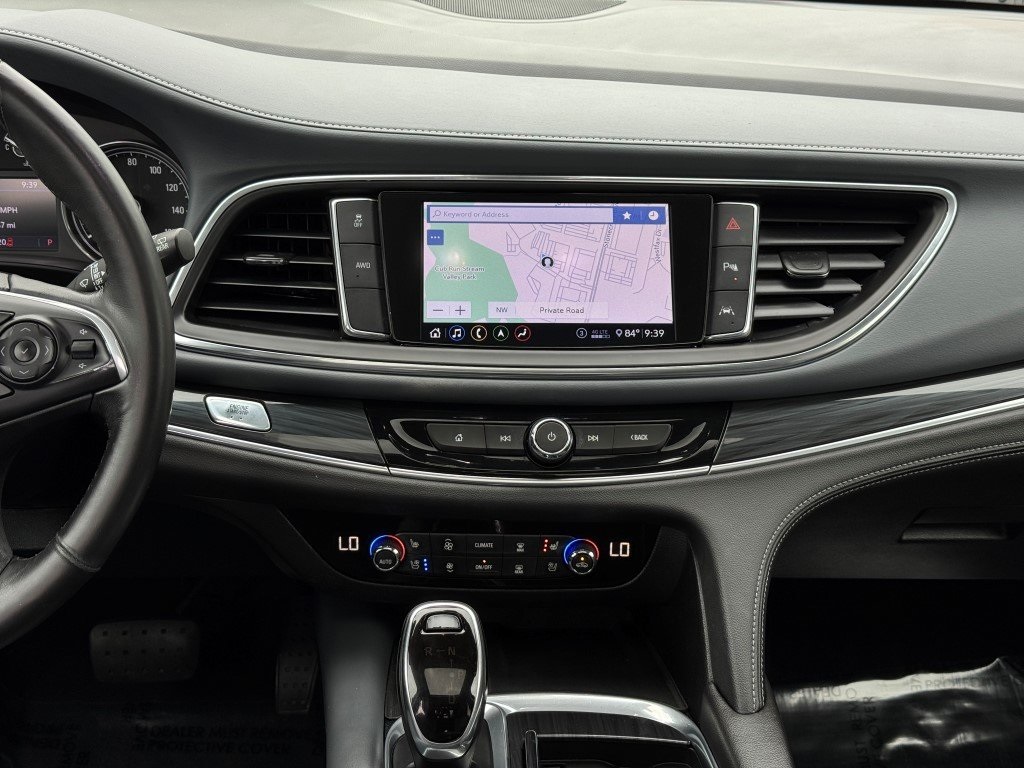 2020 Buick Enclave Premium photo 3