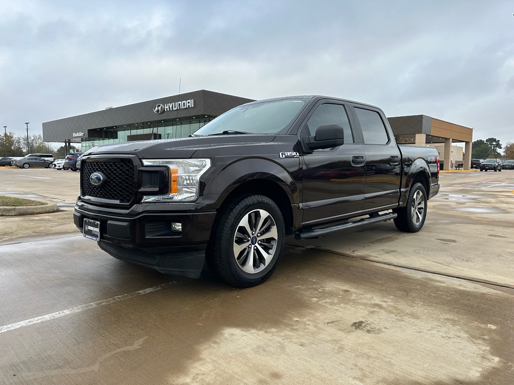 2019 Ford F-150 XL's photo