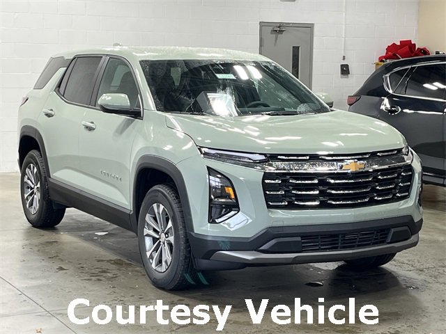 2026 Chevrolet Equinox LT photo 2