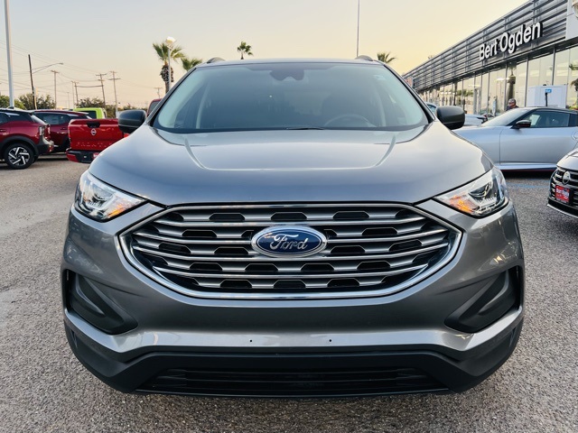2021 Ford Edge SE photo 2