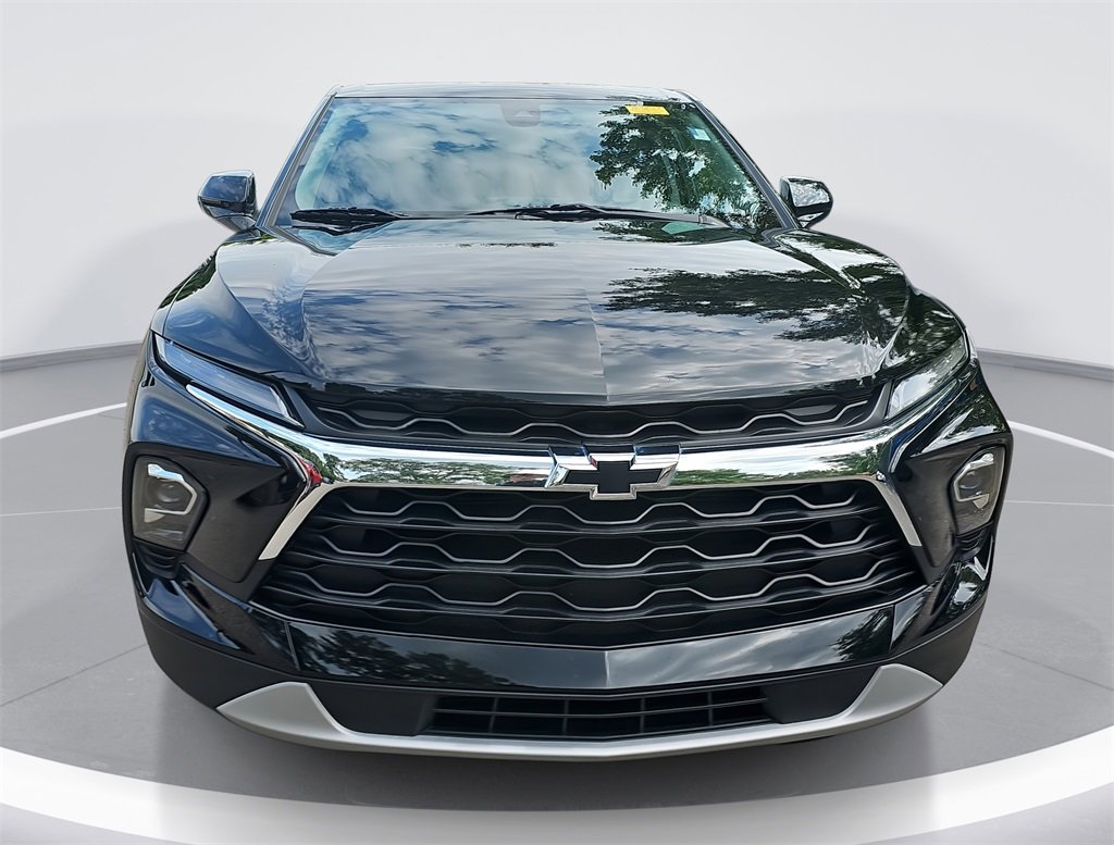 2023 Chevrolet Blazer 2LT photo 2