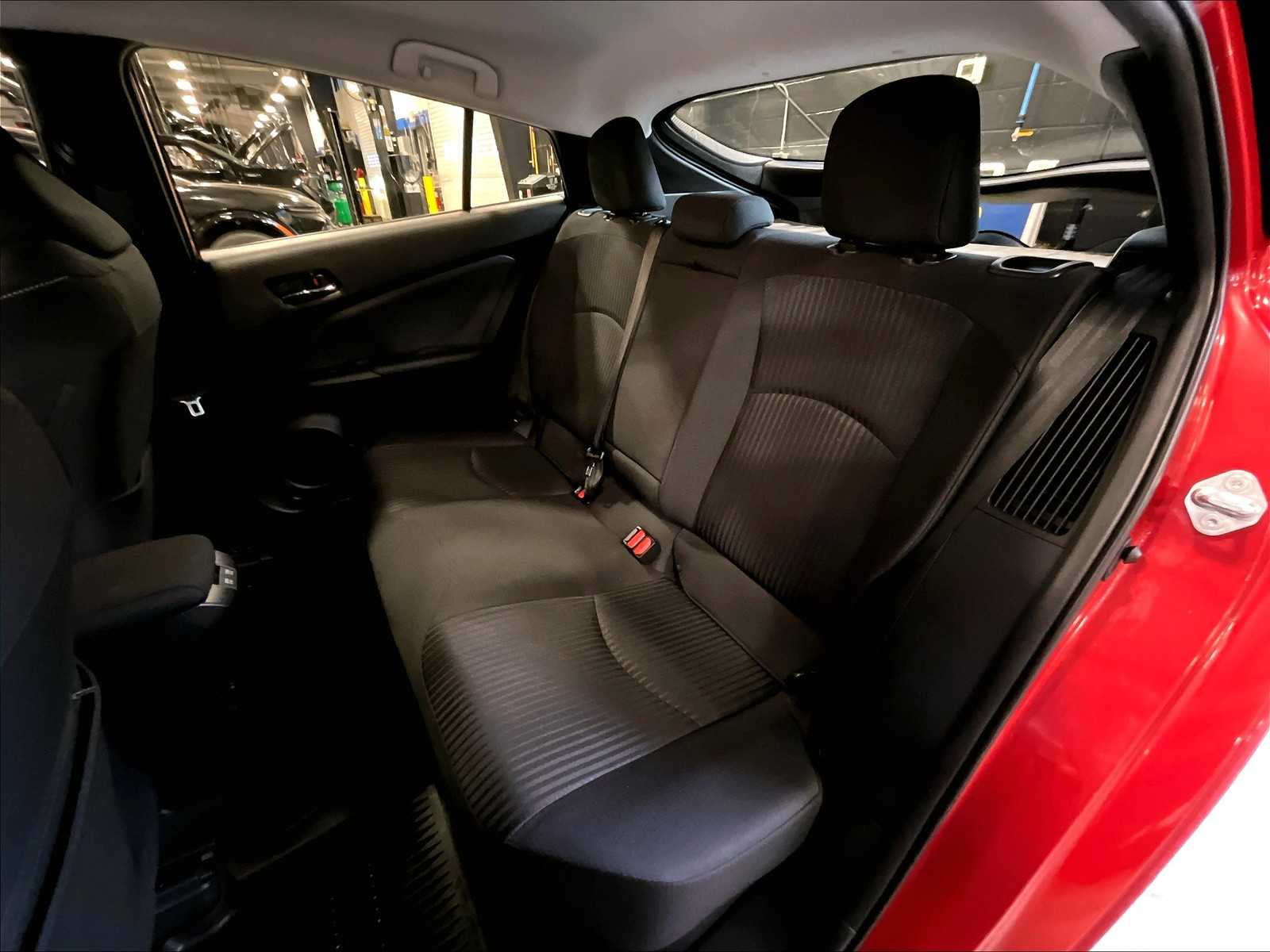 2021 Toyota Prius Prime LE photo 15