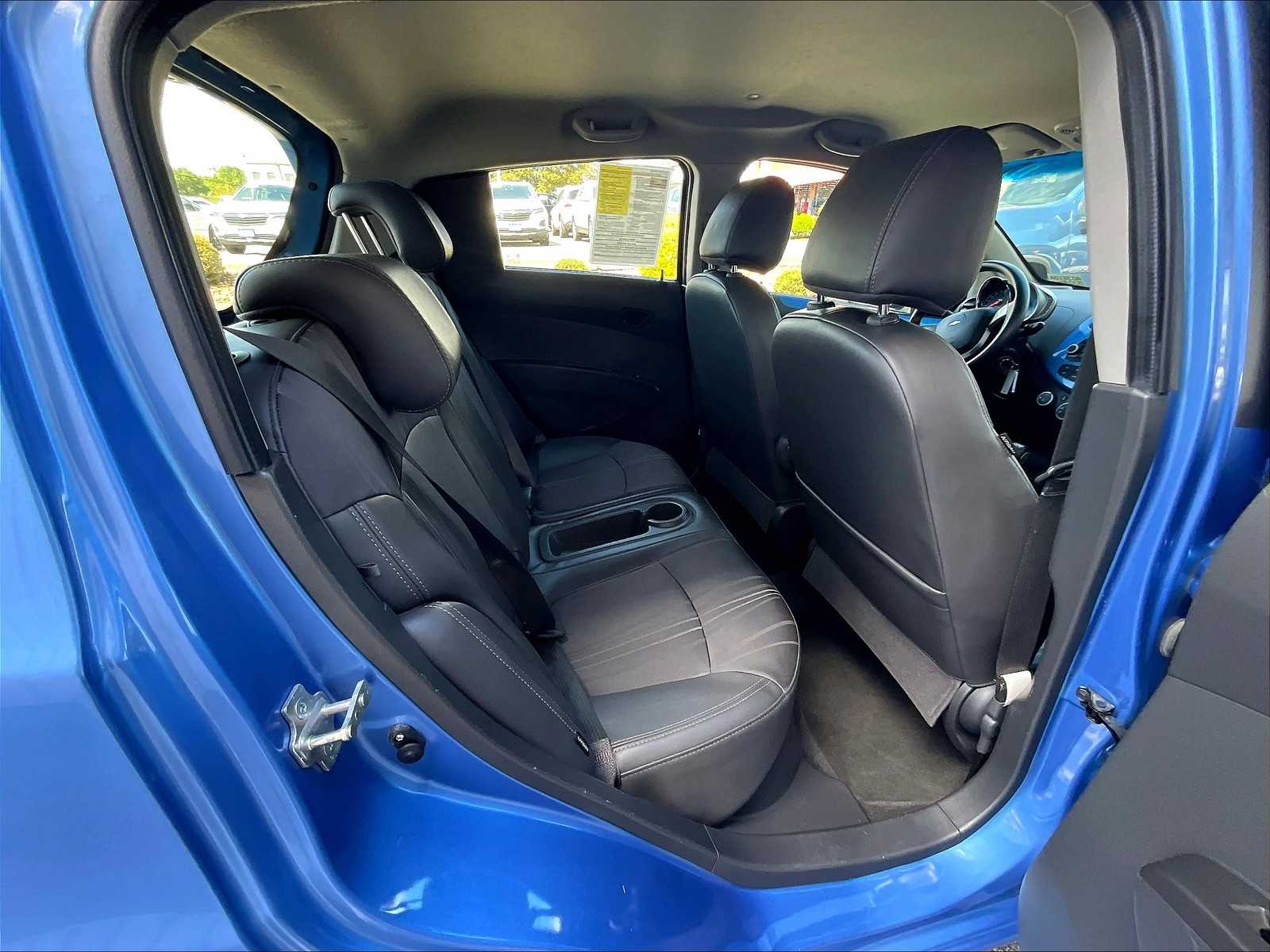2014 Chevrolet Spark LS photo 16