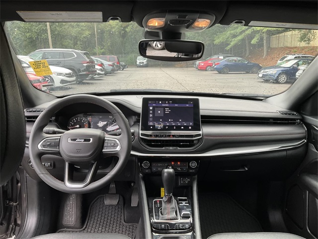 2023 Jeep Compass Trailhawk photo 8
