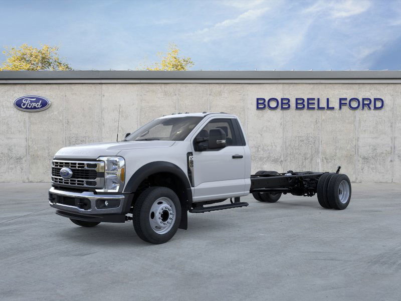 2026 Ford F-550 Super Duty Chassis Cab XL's photo