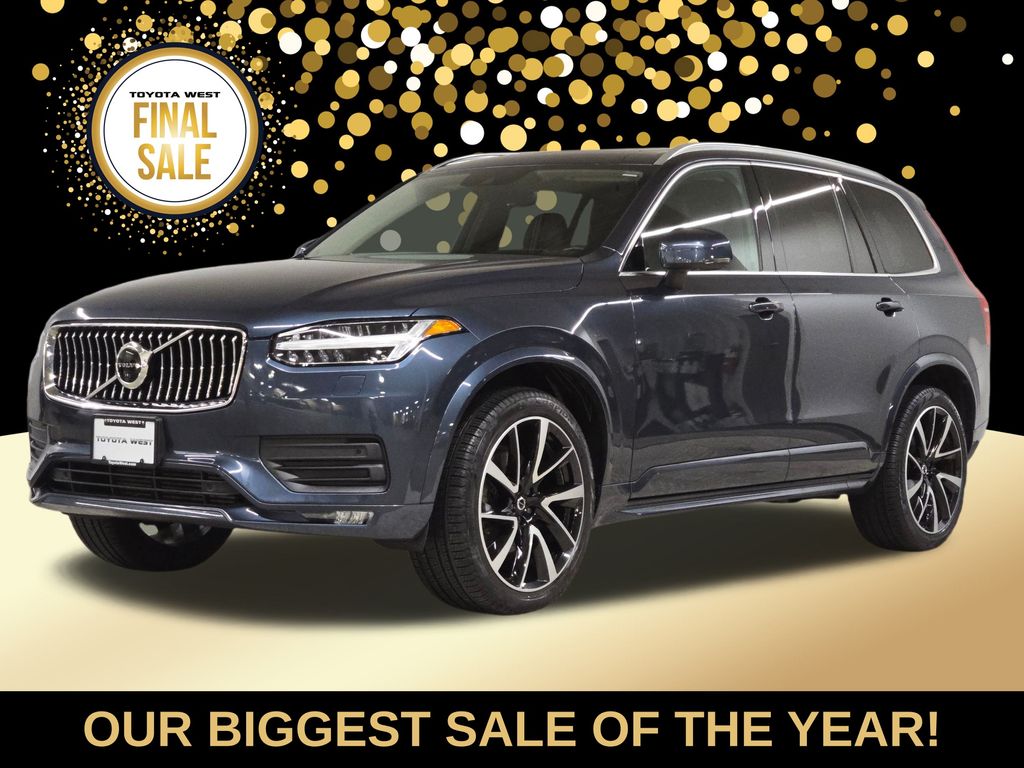 2021 Volvo XC90 Momentum's photo