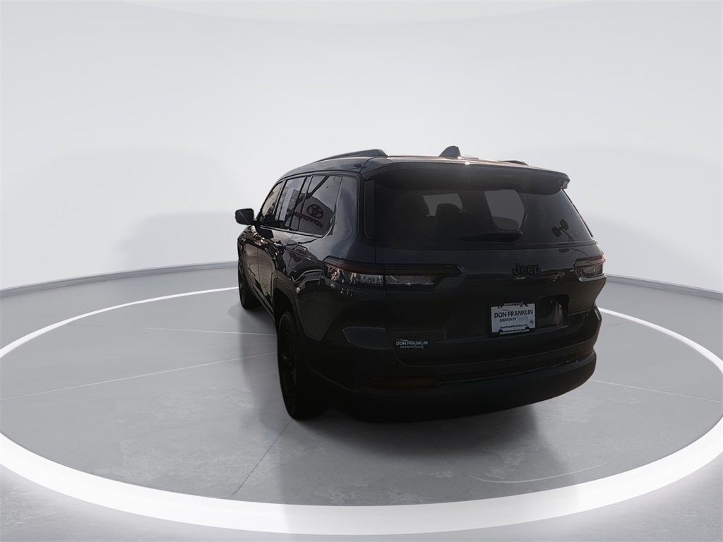 2025 Jeep Grand Cherokee L photo 4