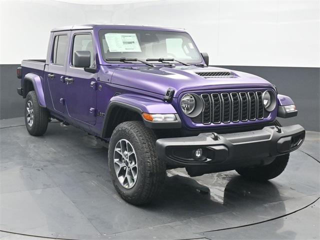 2026 Jeep Gladiator Sport S's photo