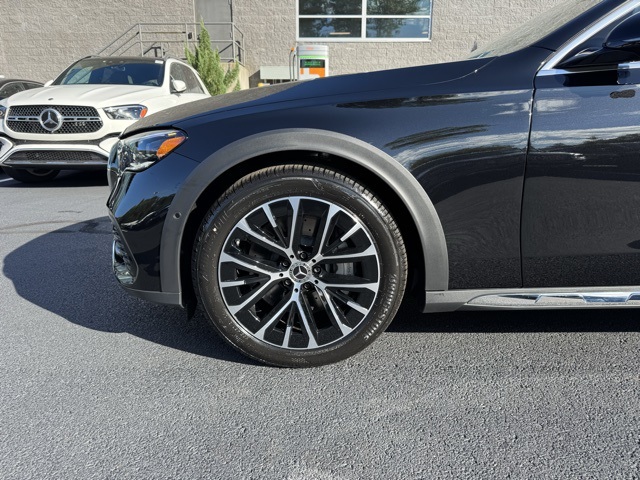2026 Mercedes Benz E 450 4MATIC All-Terrain photo 9