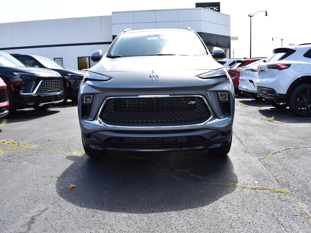 2026 Buick Encore GX Sport Touring photo 3