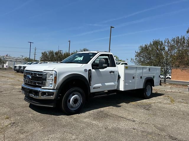 2024 Ford F-450 XL photo 2