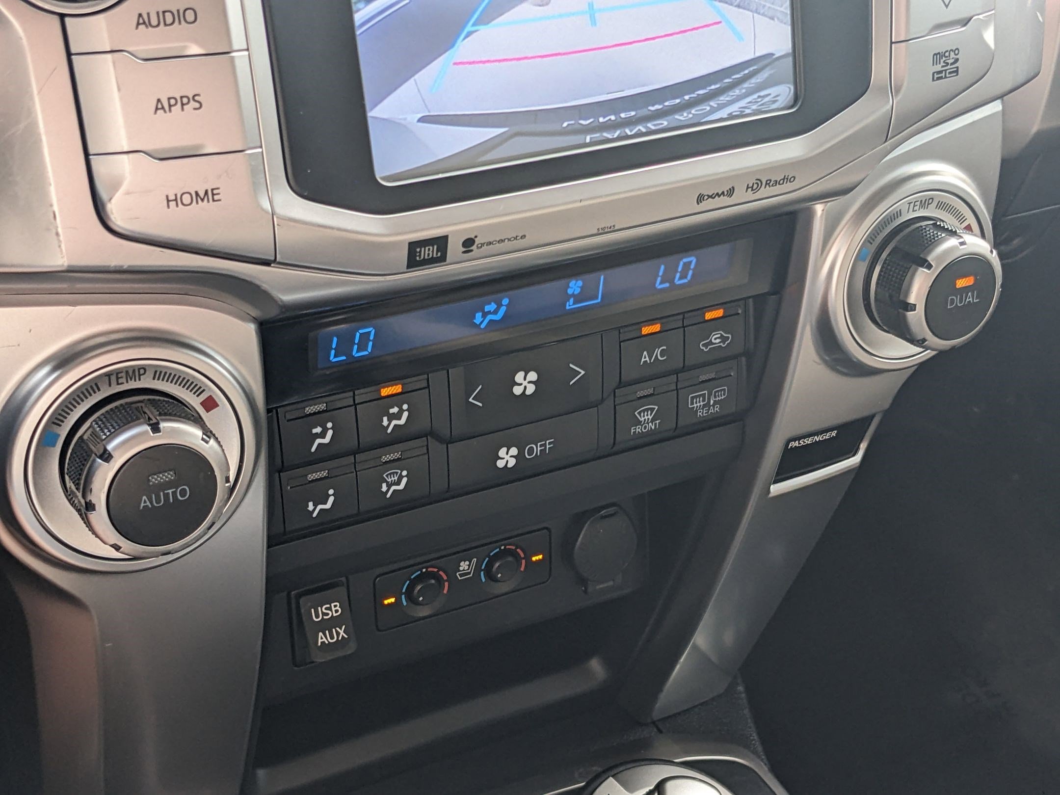 2018 Toyota 4Runner Sport photo 18