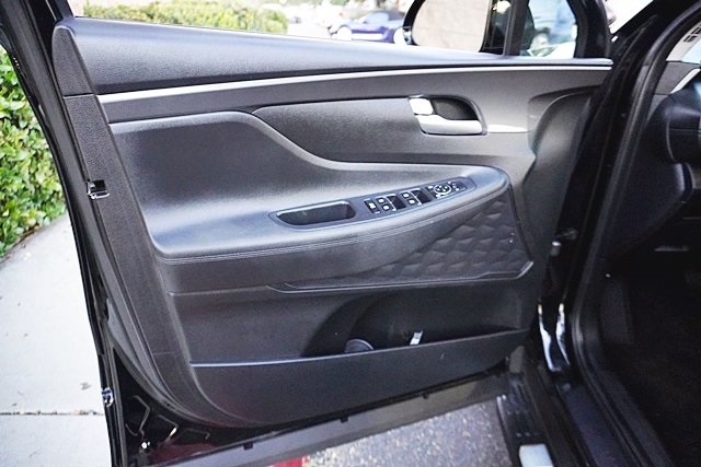 Used 2023 Black Hyundai XRT image 21