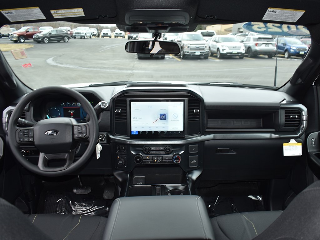 2025 Ford F-150 STX photo 3