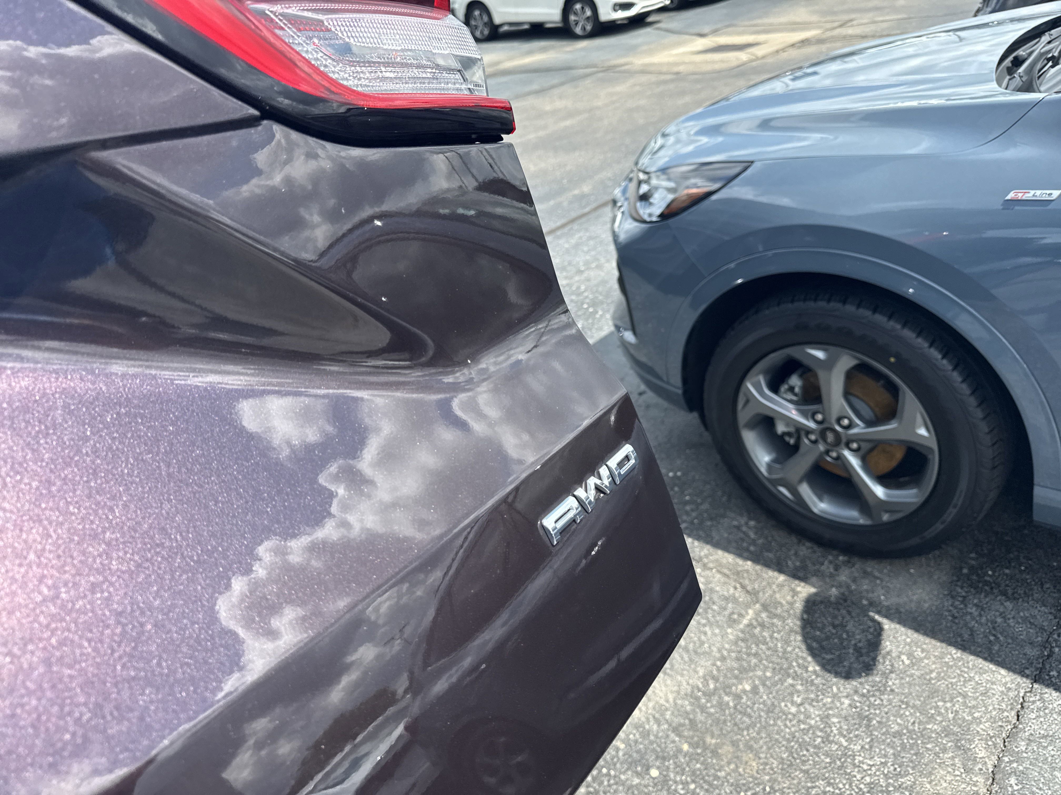 2023 Ford Escape ST-Line photo 6