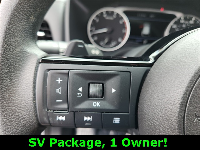 2022 Nissan Rogue SV photo 15