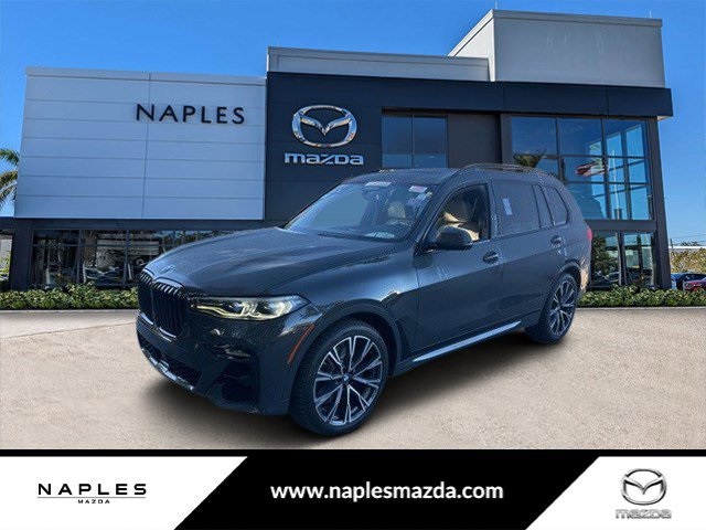 2022 BMW X7 M50i's photo