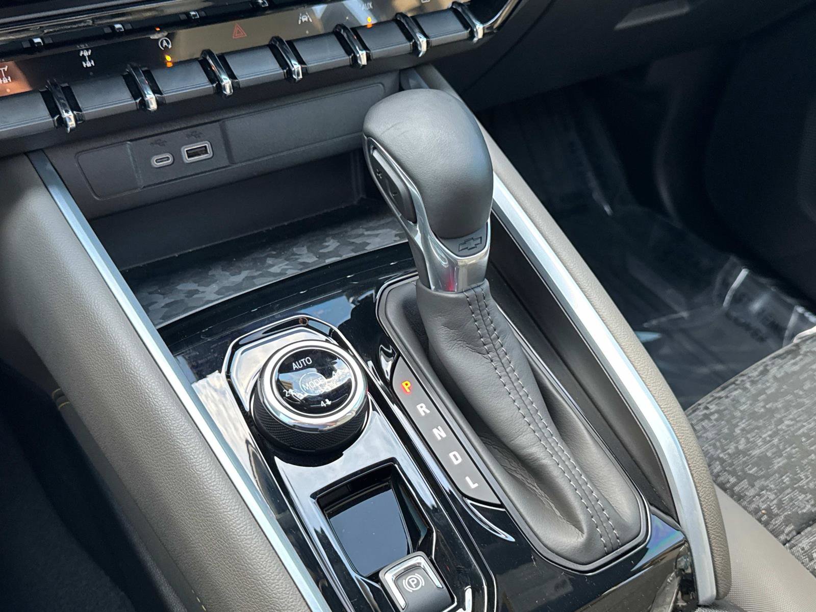 2024 Chevrolet Colorado ZR2 photo 25