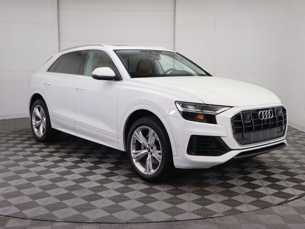 2022 Audi Q8 55 Premium Plus photo 3