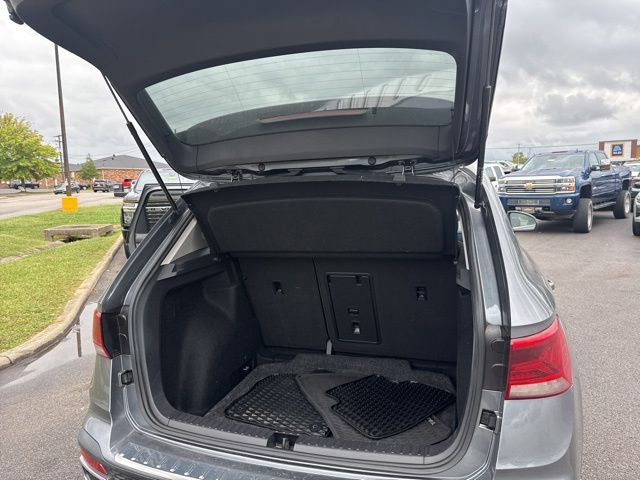 2022 Volkswagen Taos SE photo 22