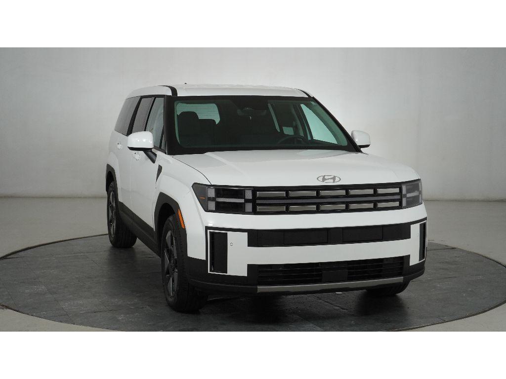 2026 Hyundai Santa Fe SE's photo