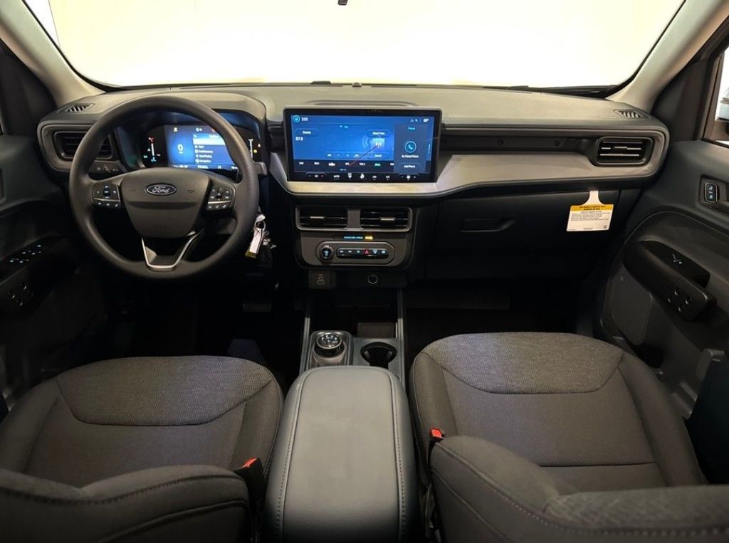 2025 Ford Maverick XL photo 3