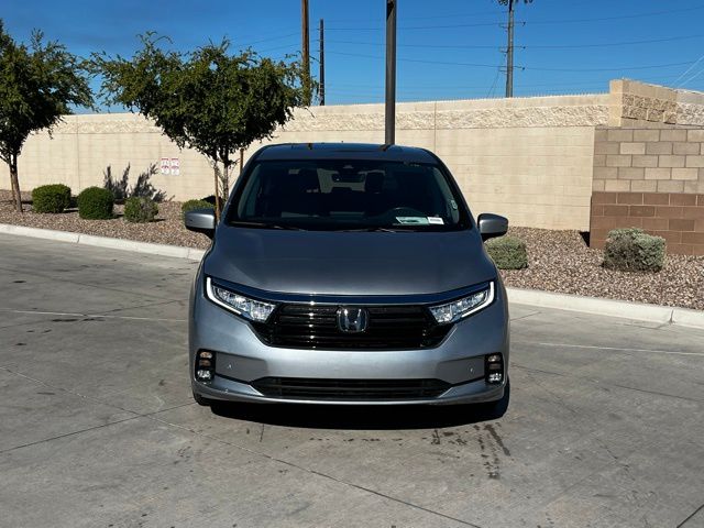 2023 Honda Odyssey Elite photo 2