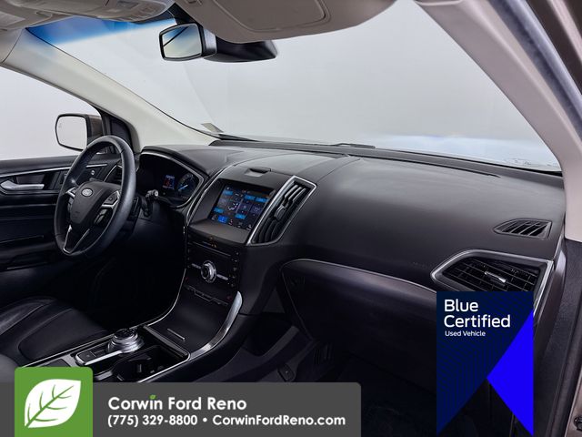 2019 Ford Edge Titanium photo 24