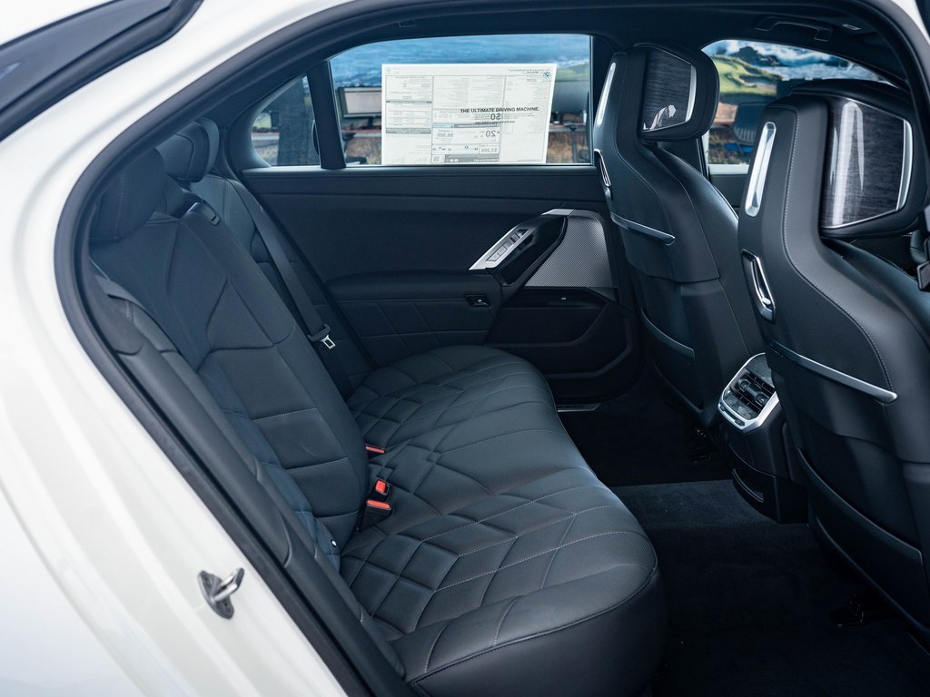2025 Bmw 760i 760i xDrive photo 36