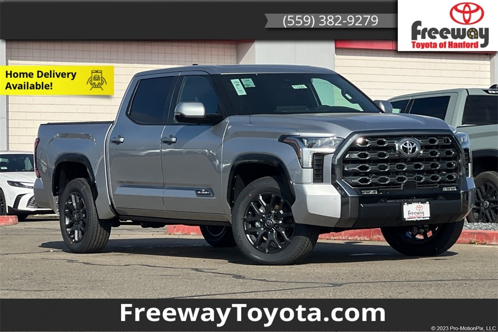 2026 Toyota Tundra Platinum's photo
