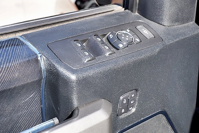 Used 2021 Black Ford Platinum image 26