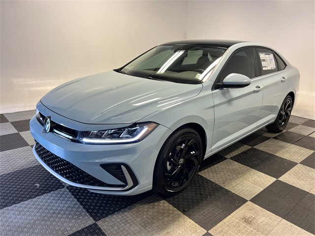 2025 Volkswagen Jetta 1.5T SE photo 3