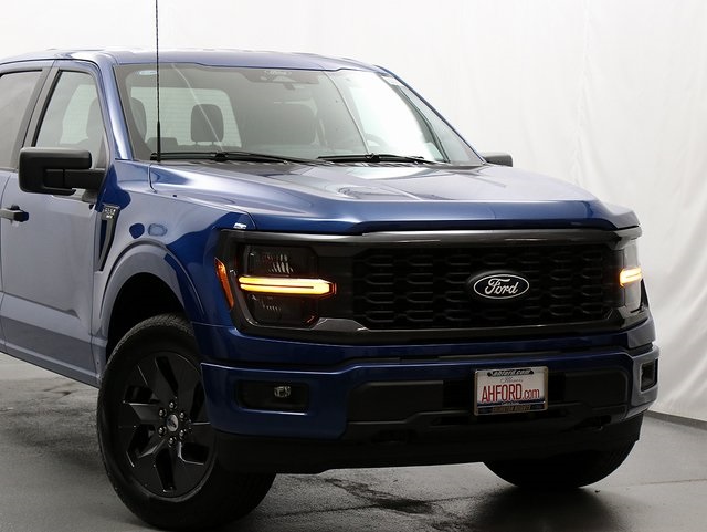 2025 Ford F-150 STX photo 2