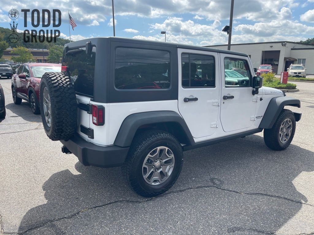 2017 Jeep Wrangler Unlimited Rubicon photo 5