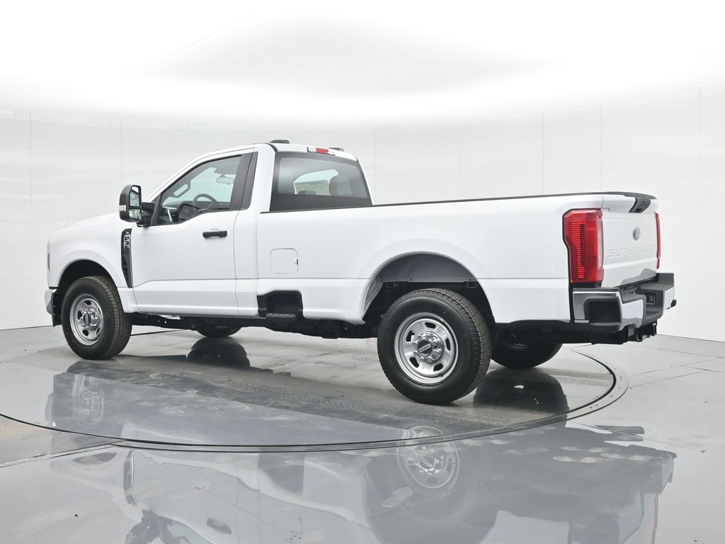 2024 Ford F-350 Super Duty XL