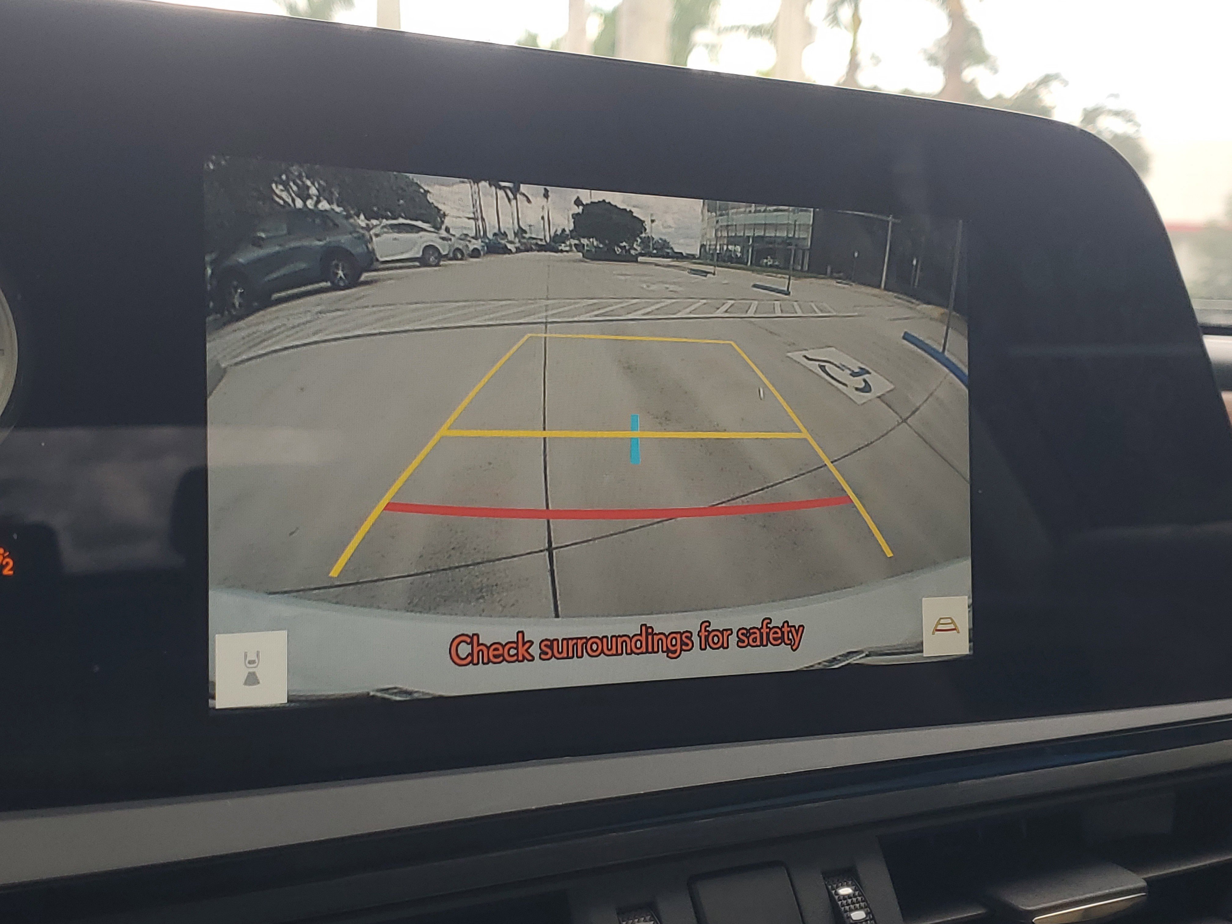 2025 Lexus ES Premium photo 8