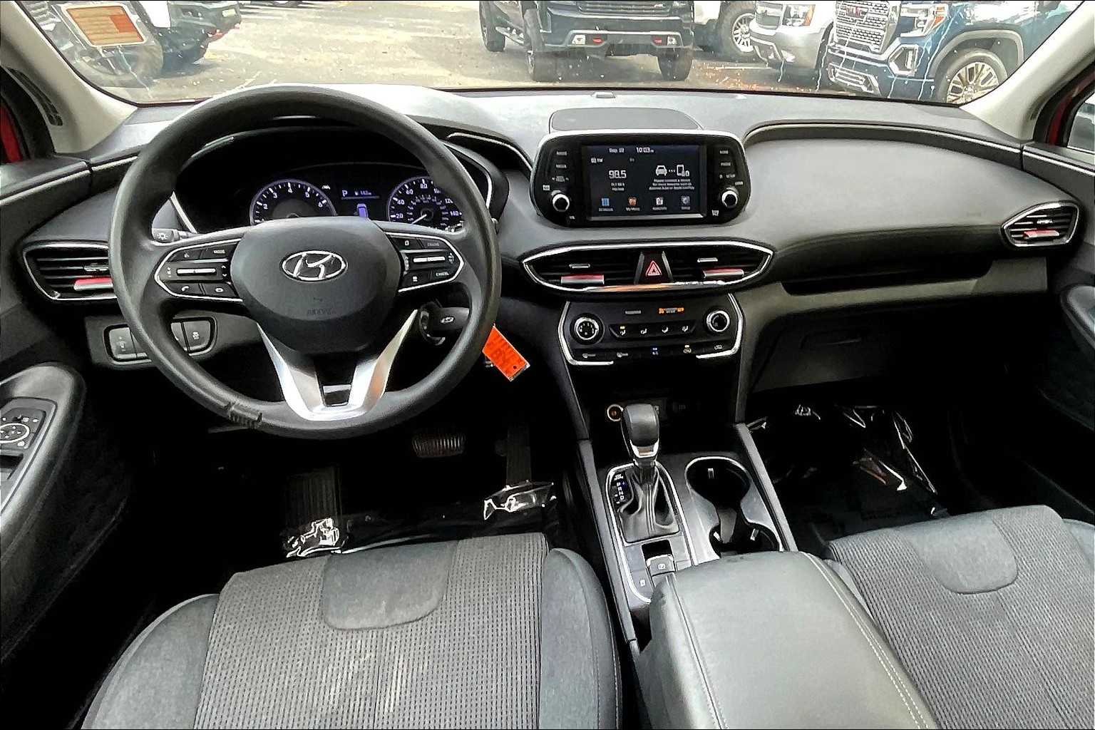 2019 Hyundai Santa Fe SE photo 14