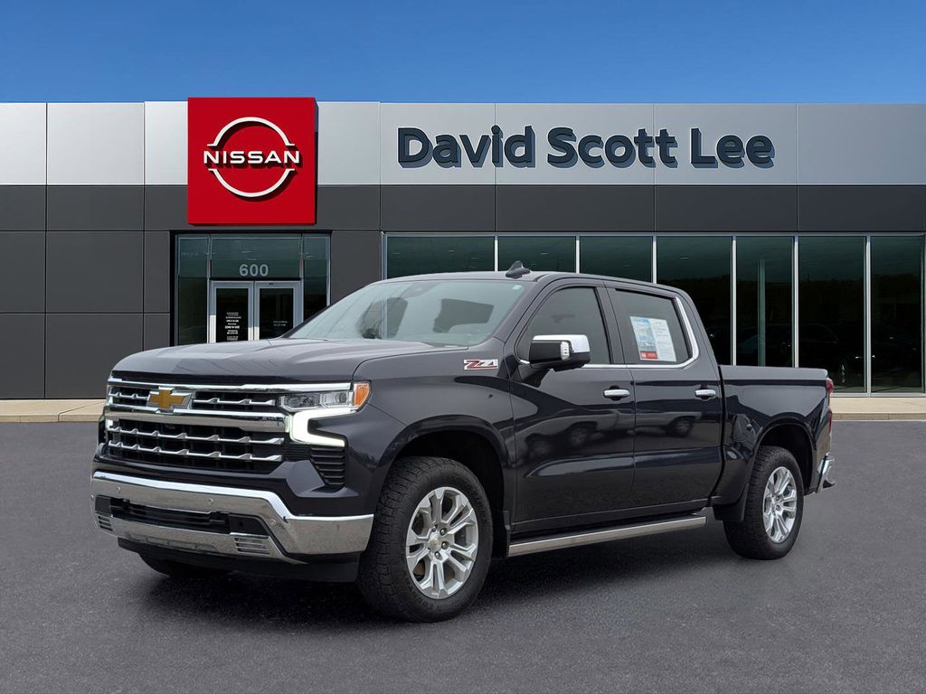 2022 Chevrolet Silverado 1500 LTZ's photo