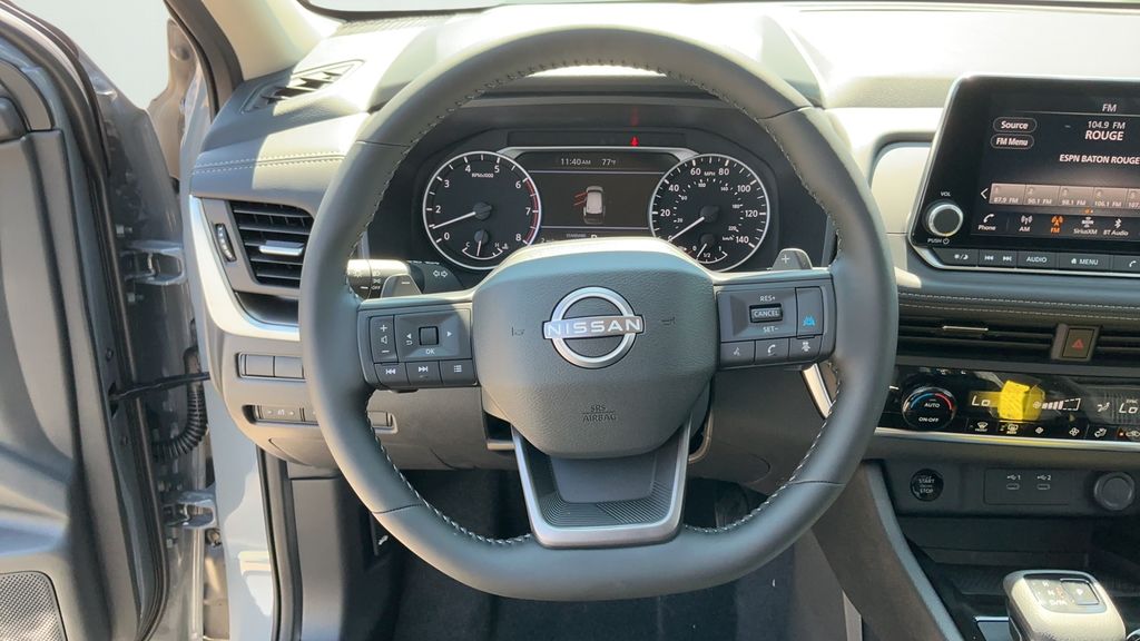 2026 Nissan Rogue SV photo 11
