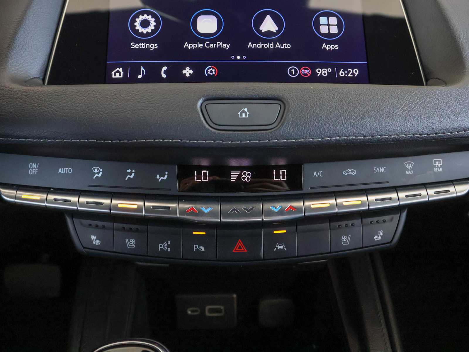 2023 Cadillac XT4 Premium Luxury photo 11