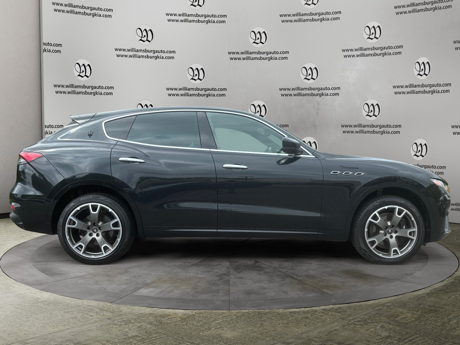 2023 Maserati Levante Modena S photo 6
