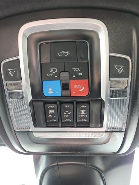 2026 Ram 2500 Laramie photo 15