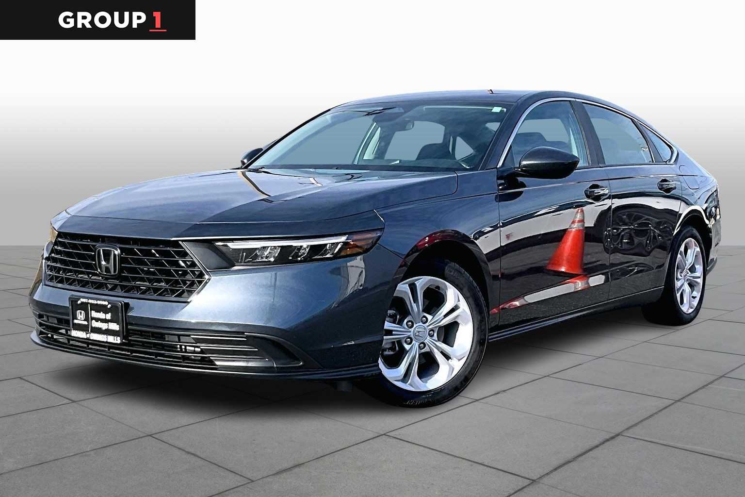 2025 Honda Accord LX's photo